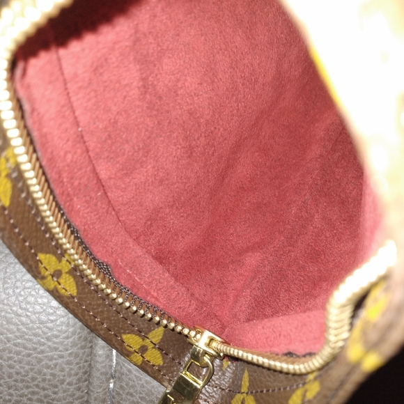 🍁Authentic Louis Vuitton partition pouch - Picture 12 of 12